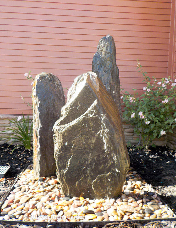 Disappearing Pond Rock Fountain.jpg