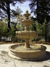 #1163 Chateau Pond Fountain.jpg