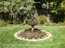 #1662 Fleur De Lis Pond Fountain