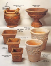 Planters & Urns