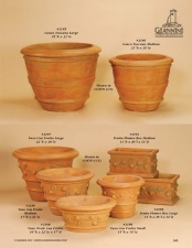 Planters & Urns